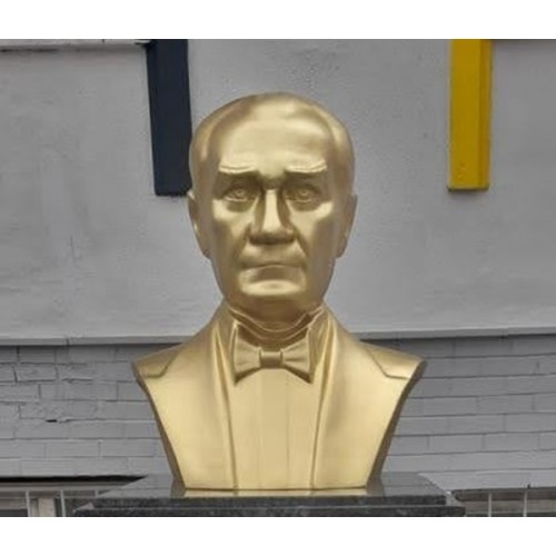 Atatürk Büstü Papyonlu 70 cm Kapalı