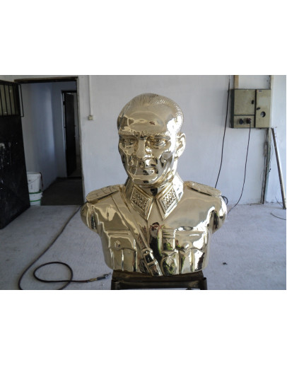 Mareşal Atatürk Büstü Pirinç 85 cm Mareşal Atatürk Büstü Pirinç 85 cm